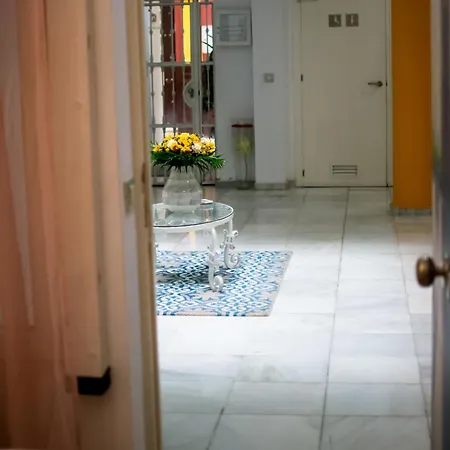 Un Patio En Santa Cruz Seville